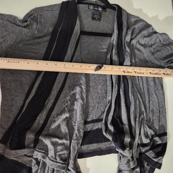 United States Cardigan Sweater Womens XL Gray Black Waterfall Striped Knit - Picture 8 of 10